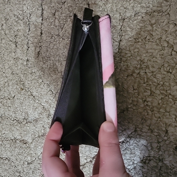 Realtree Wallet - Picture 4 of 4